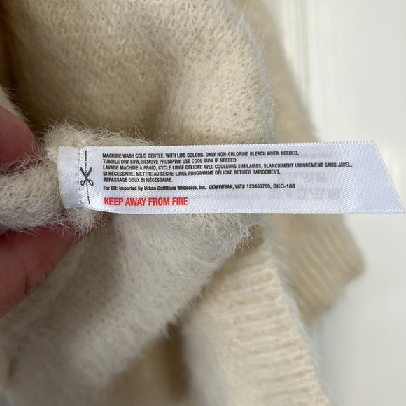 Anthropologie Sweater - Picture 6 of 6